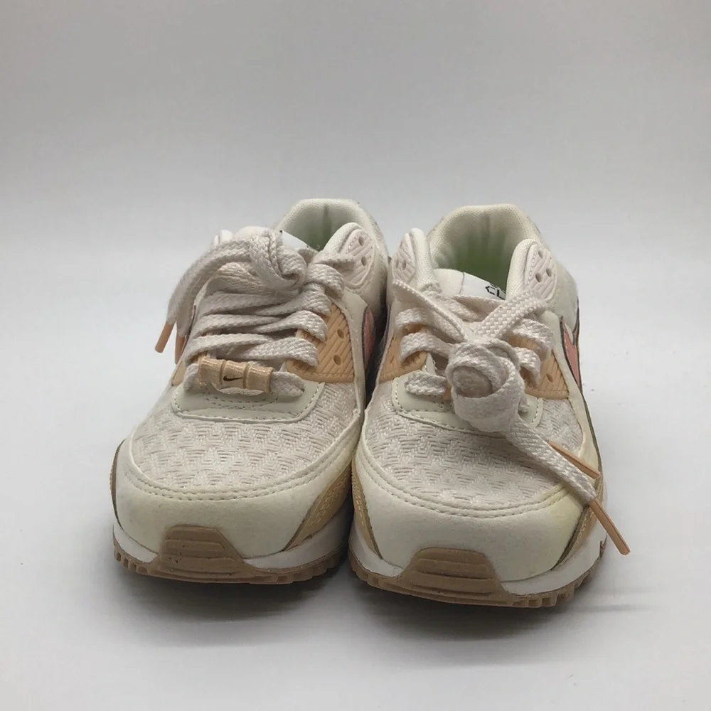 Women’s Nike AirMax 90 SE Sail/White DJ9997-101 NWOB - Picture 3 of 5